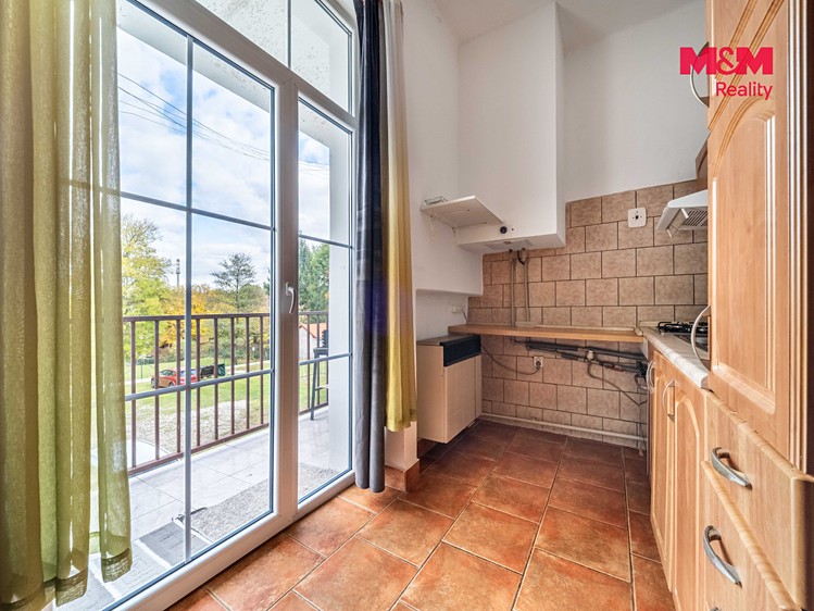 Pronájem bytu 2+1, 76 m² (3 z 24)