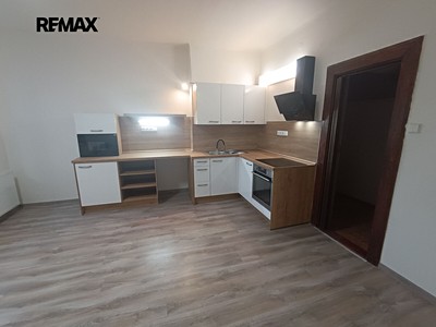 Wohnung 3+1 zur Miete, 114 m² (2 von 20)