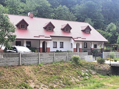Prodej komerčního prostoru, 350 m² (2 z 37)