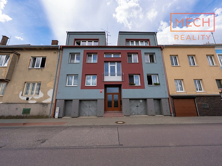 Wohnung 2+1 zur Miete, 56 m² (1 von 9)