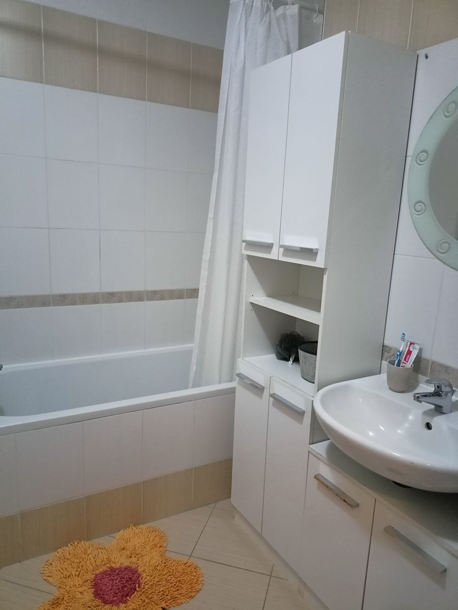 Pronájem bytu 2+kk 58 m² – fotografie 5