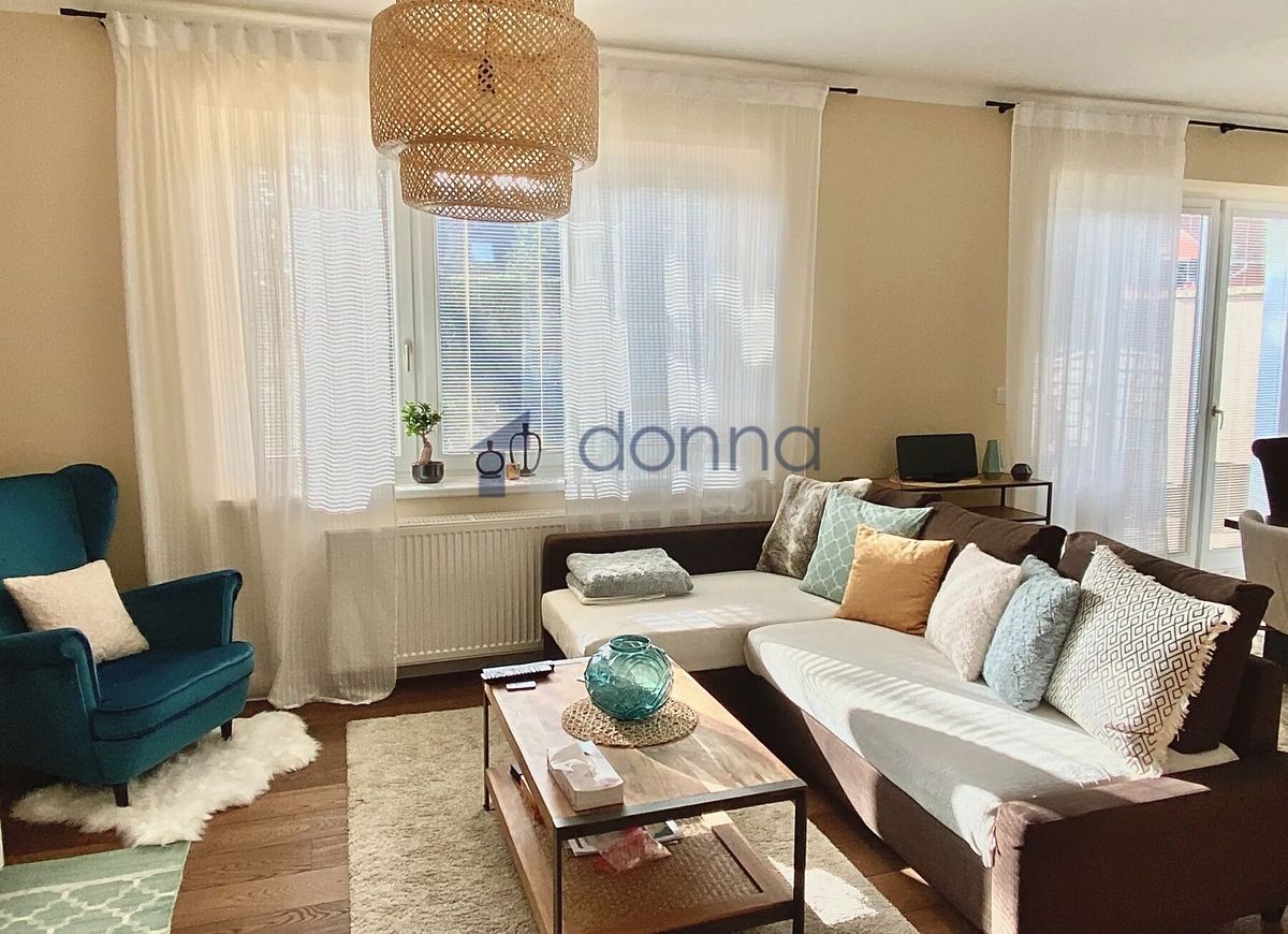 Pronájem rodinného domu 183 m², pozemek 305 m²