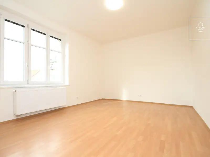 Pronájem bytu 2+1 49 m², Praha – náhled fotky 2