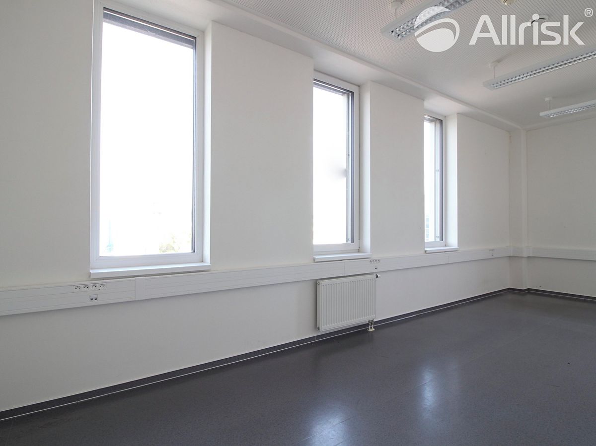 Pronájem kanceláře 18 m², Brno – fotka 1 z 3