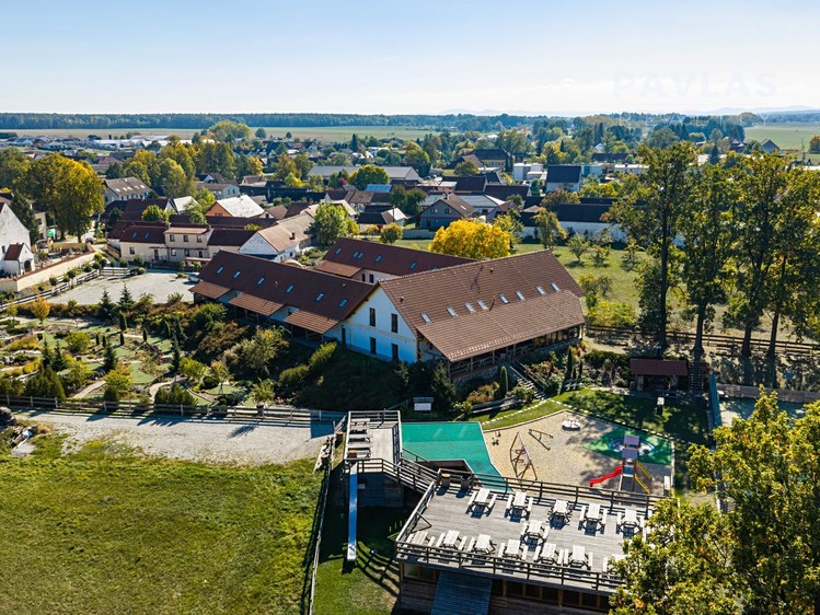 Prodej komerčního prostoru, 1 805 m² (26 z 37)