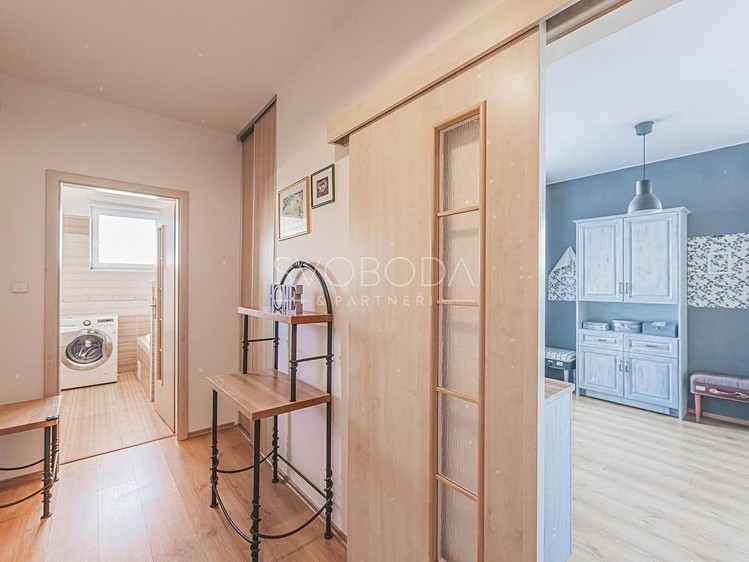 Квартира 1+kk в оренду, 29 м² (15 з 19)