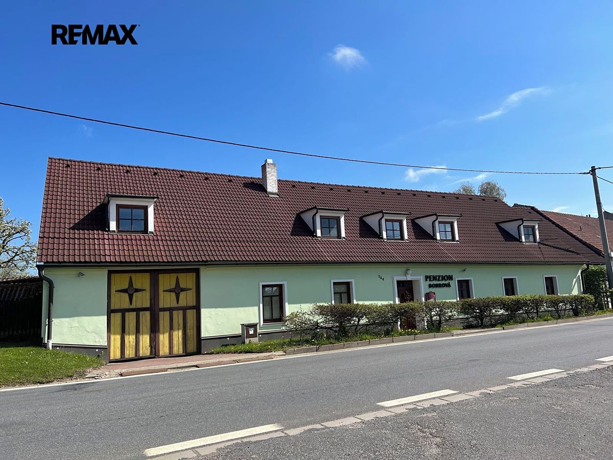 Prodej ubytovacího zařízení 700 m², Bobrová – fotka 1 z 3