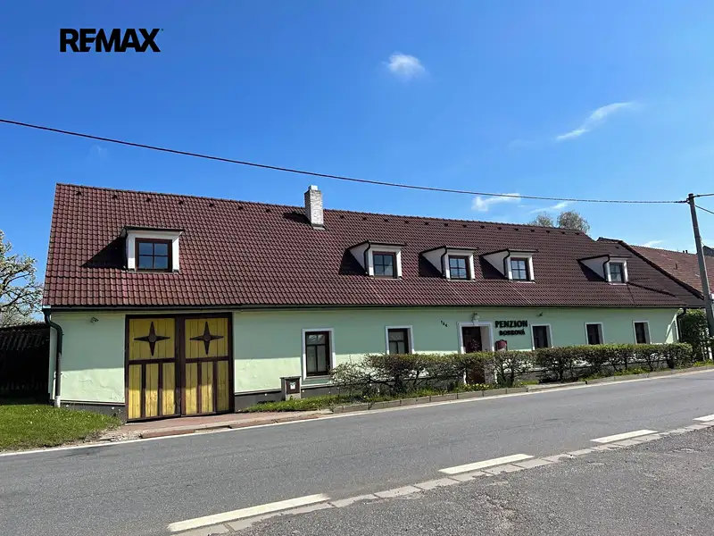 Prodej ubytovacího zařízení 700 m², Bobrová – náhled fotky 1