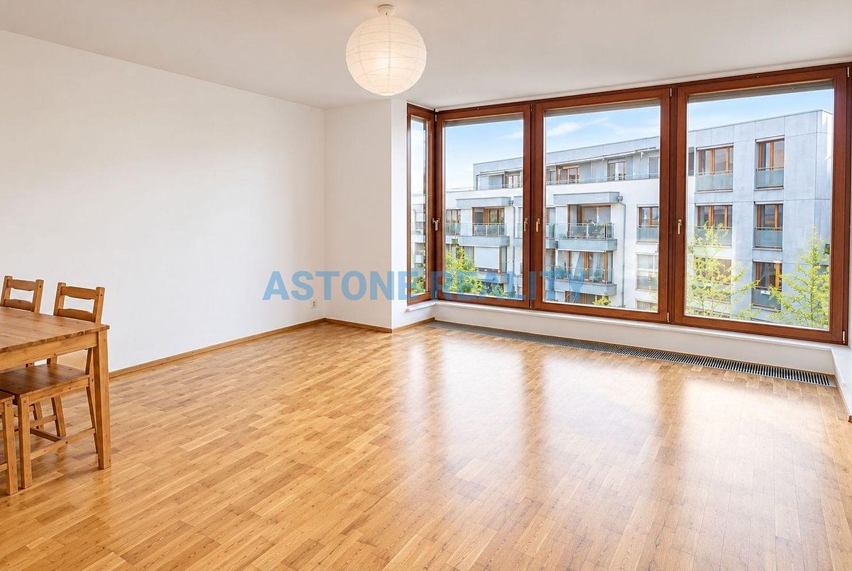 Pronájem bytu 2+kk 55 m²
