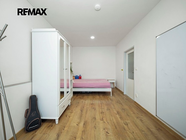 Haus zum Kauf, 210 m² (12 von 34)