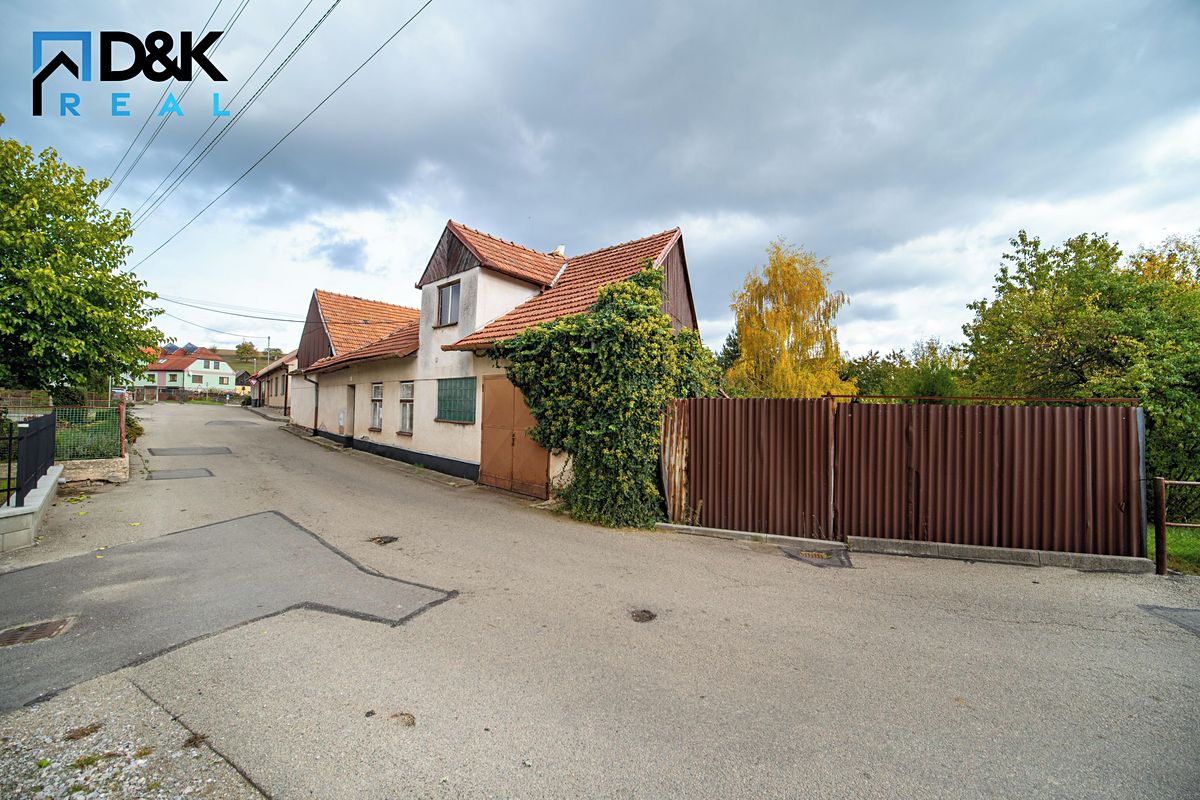 Prodej rodinného domu 234 m², pozemek 408 m², Brumov – fotka 1 z 3