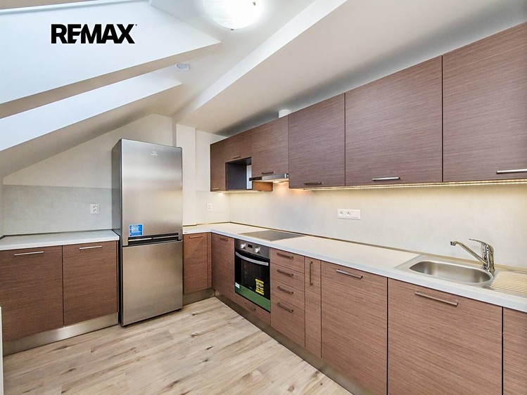 Wohnung 2+kk zur Miete, 48 m² (1 von 9)