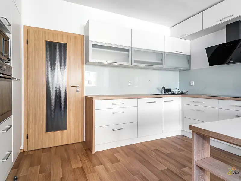 Pronájem bytu 3+kk 75 m², Pardubice – náhled fotky 3