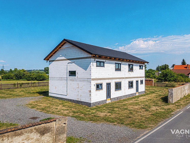 Prodej domu, 131 m² (2 z 37)