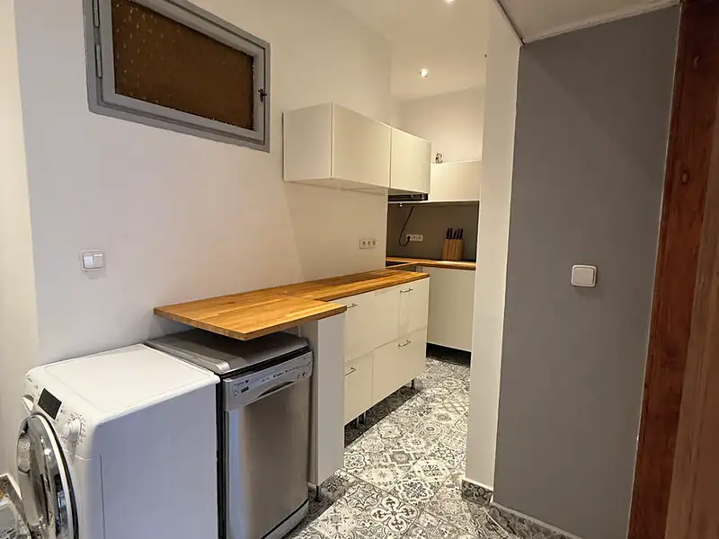 Pronájem bytu 2+kk 48 m², Praha – náhled fotky 1