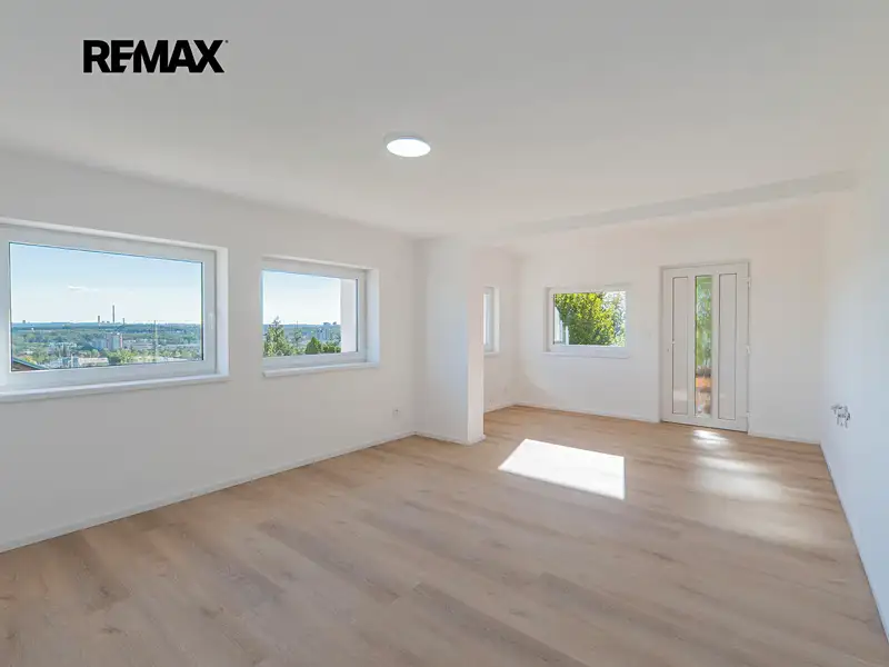 Prodej rodinného domu 87 m², pozemek 292 m², Praha – náhled fotky 3