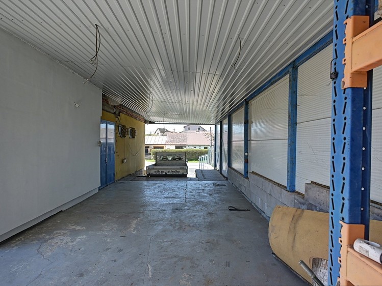 Prodej komerčního prostoru, 265 m² (15 z 27)