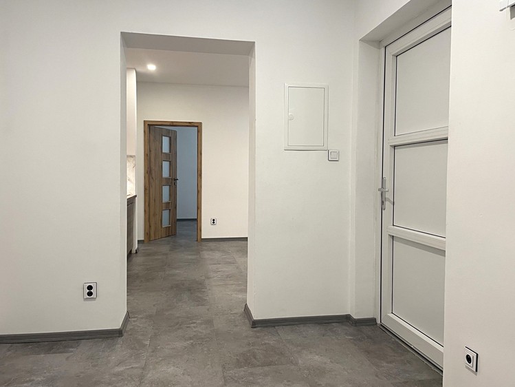 Квартира 2+kk в оренду, 48 м² (6 з 10)