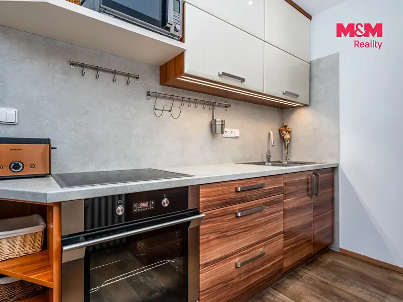 Prodej bytu 2+1 61 m², Hradec Králové – náhled fotky 2