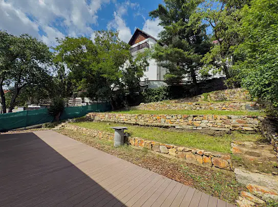 Prodej rodinného domu 140 m², pozemek 212 m², Praha – náhled fotky 3