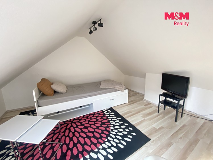 Pronájem bytu 3+kk, 71 m² (19 z 22)