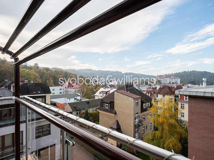 Pronájem bytu 3+kk, 114 m² (7 z 16)