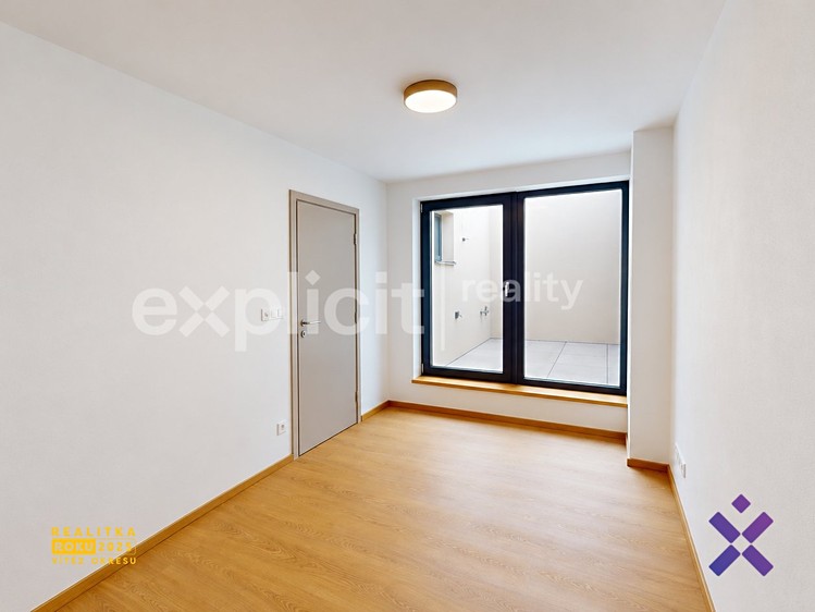 Квартира 3+kk в оренду, 81 м² (6 з 32)