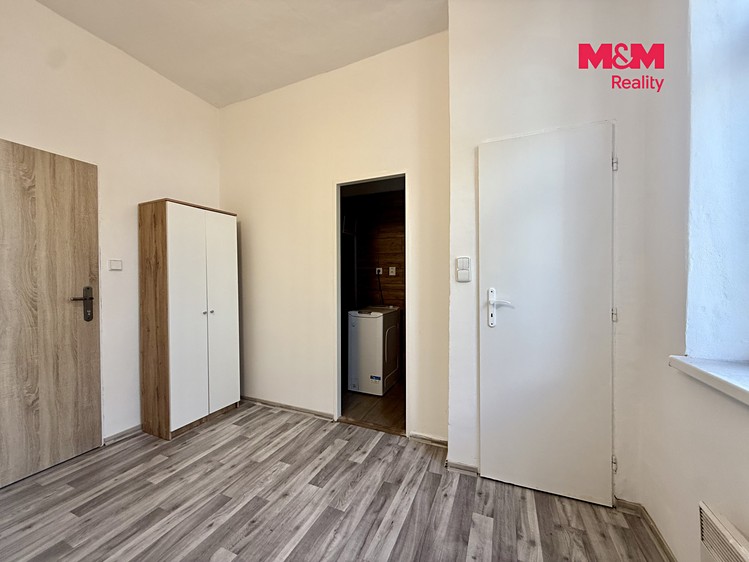 Wohnung 1+1 zur Miete, 39 m² (2 von 5)