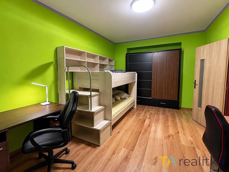 Квартира 3+1 на продаж, 65 м² (11 з 13)
