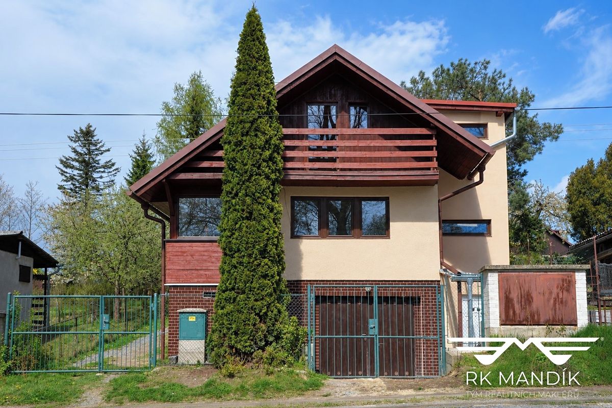 Prodej chaty 121 m², pozemek 401 m², Babice – fotka 1 z 3