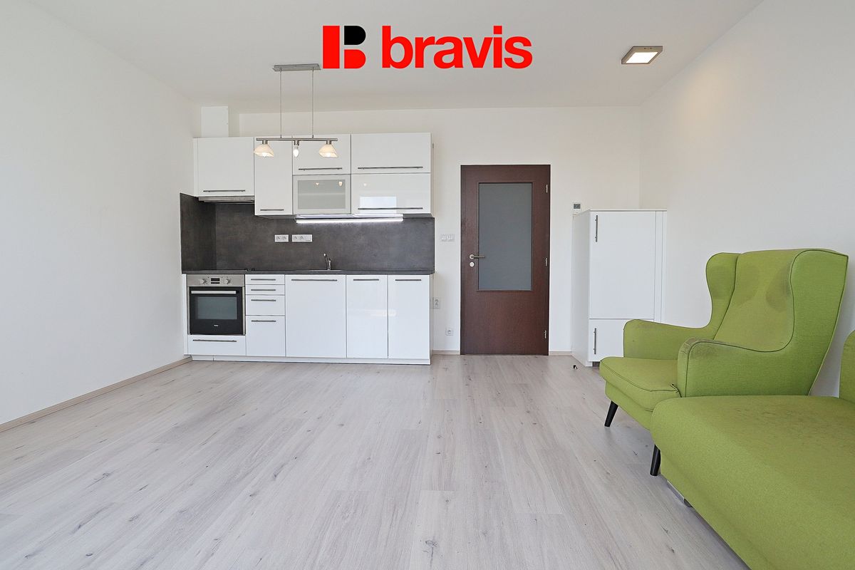 Pronájem bytu 1+kk 33 m²