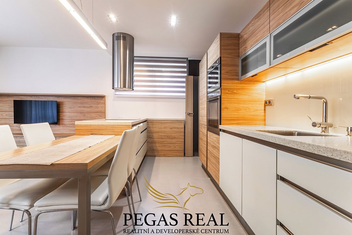 Pronájem bytu 2+kk 58 m²