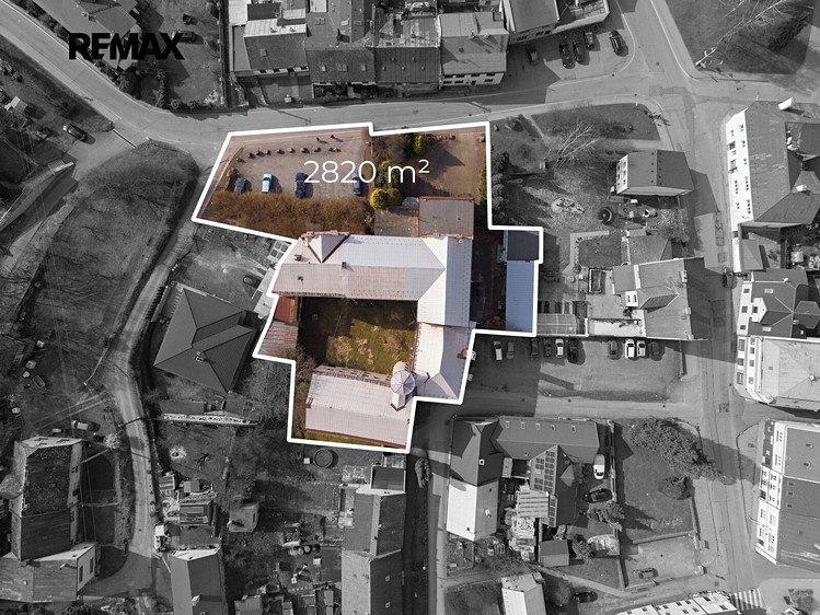 Prodej komerčního prostoru, 3 254 m² (3 z 27)