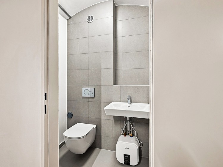 Нерухомість в оренду, 38 м² (5 з 6)
