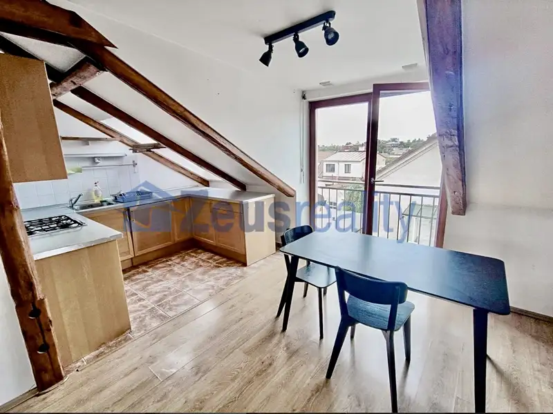 Pronájem bytu 3+kk 90 m², Praha – náhled fotky 2