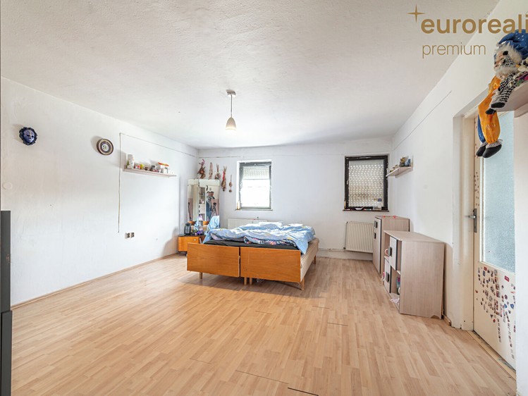 Haus zum Kauf, 295 m² (13 von 40)