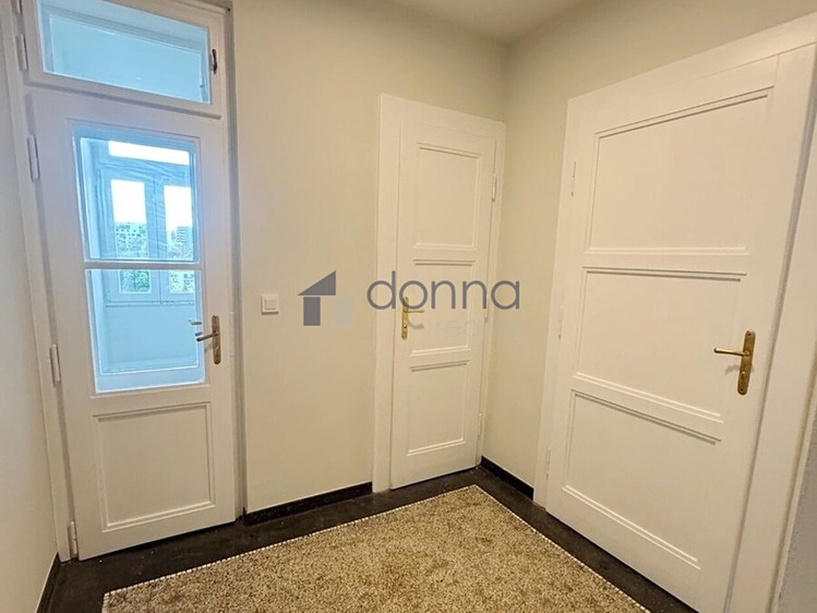 Pronájem bytu 2+kk, 54 m² (7 z 8)