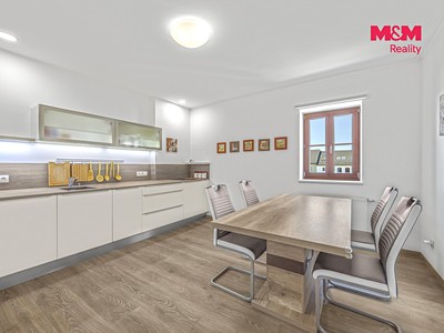 Будинок на продаж, 194 м² (3 з 30)