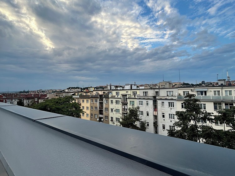 Pronájem bytu 2+kk, 55 m² (15 z 19)