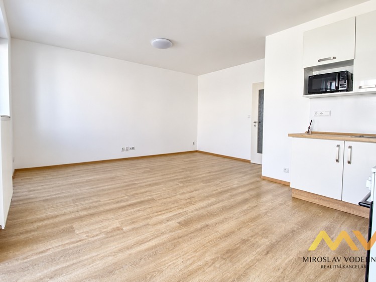 Pronájem bytu 2+kk, 59 m² (5 z 26)