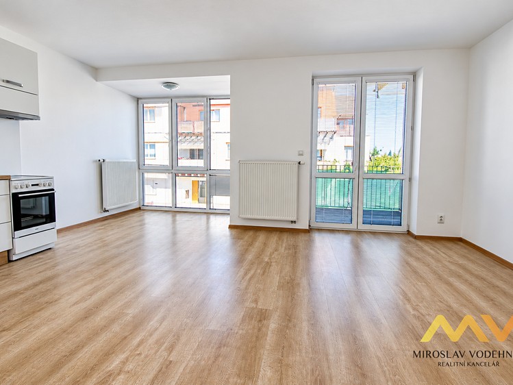 Pronájem bytu 2+kk, 59 m² (6 z 26)