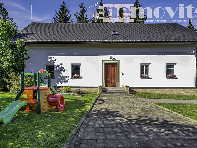 Prodej domu, 140 m² (1 z 17)