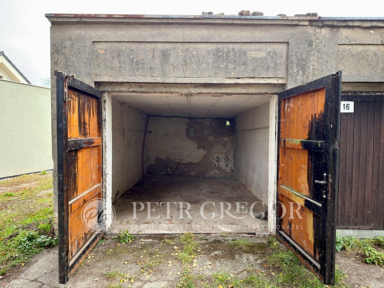 Prodej nemovitosti, 24 m² (4 z 6)