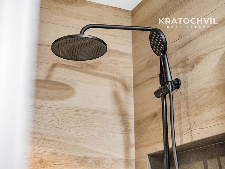 Pronájem bytu 2+kk, 41 m² (22 z 40)