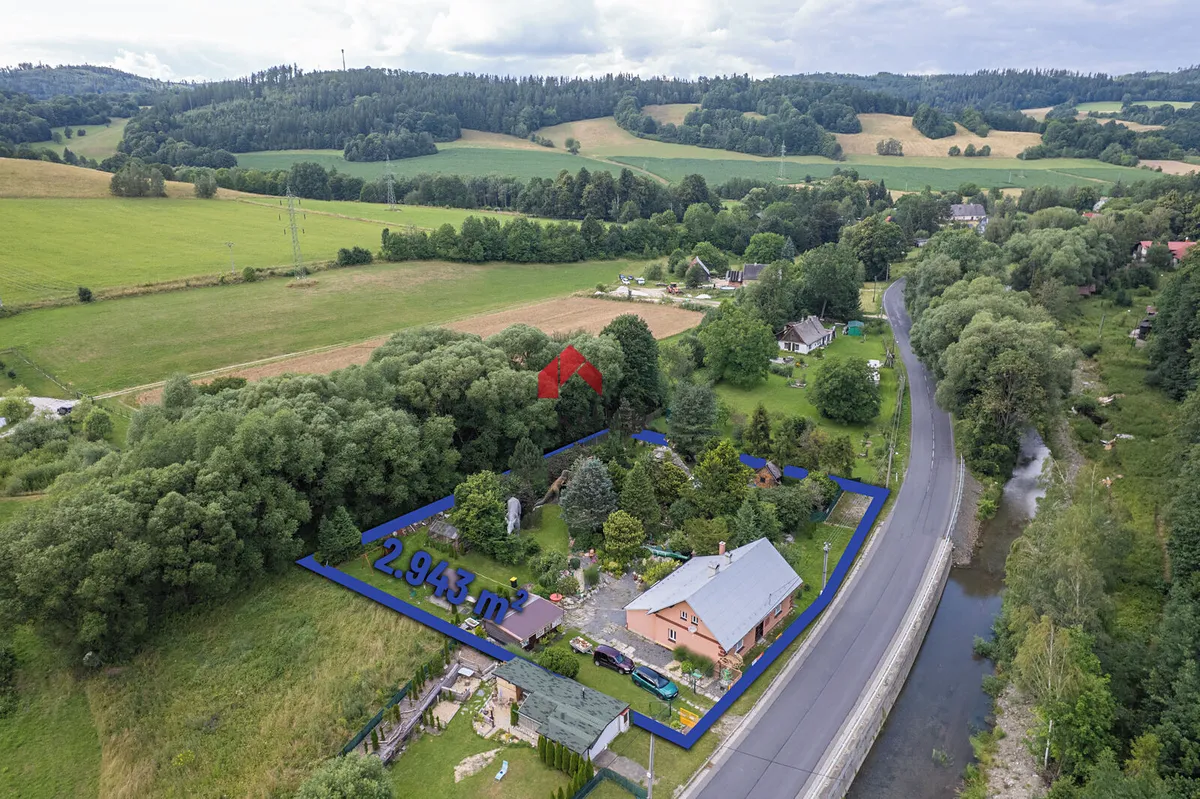 Prodej rodinného domu 153 m², pozemek 2943 m²