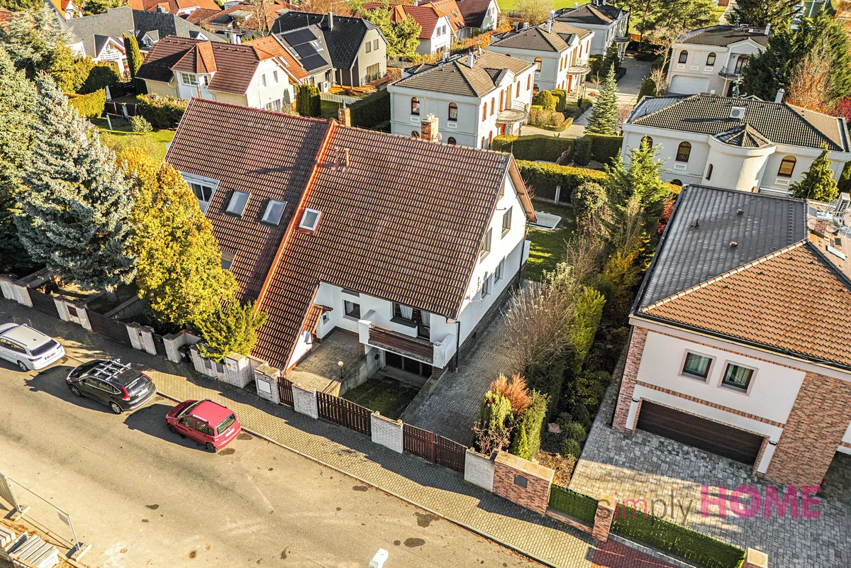Prodej rodinného domu 186 m², pozemek 468 m²