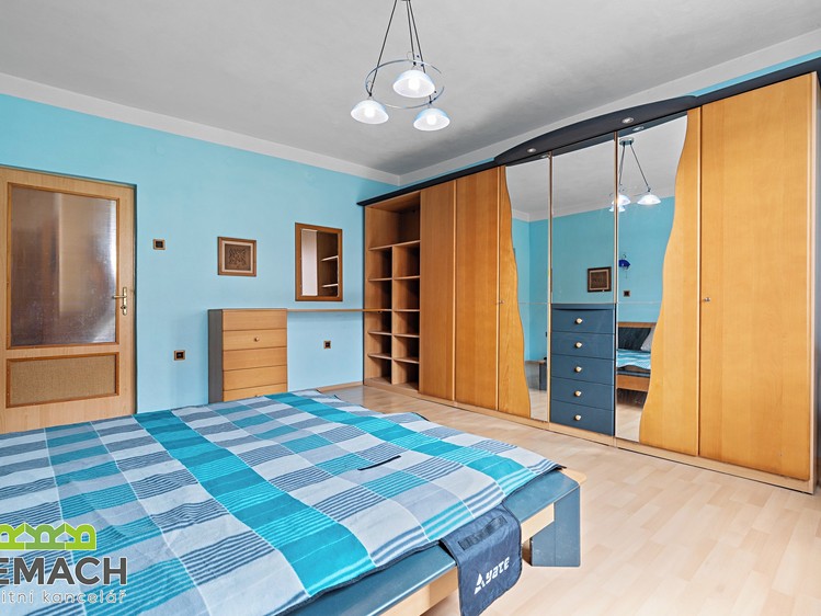 Prodej domu, 259 m² (14 z 47)