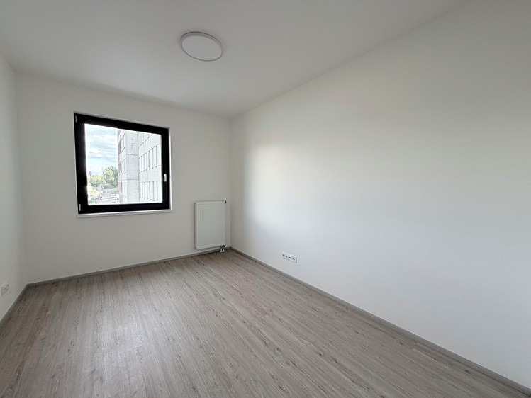 Pronájem bytu 2+kk, 53 m² (10 z 26)