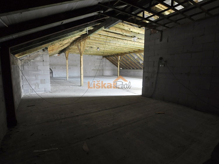 Будинок на продаж, 384 м² (9 з 27)