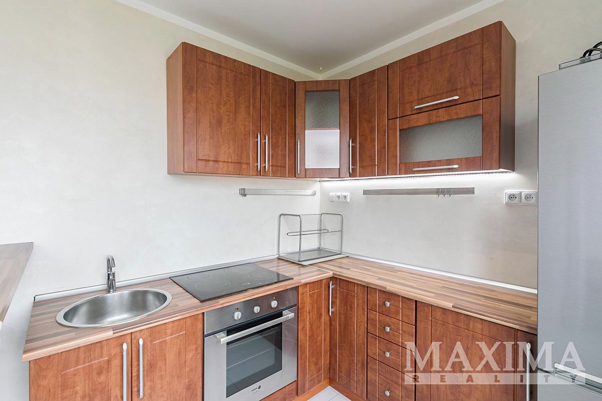 Pronájem bytu 1+kk 37 m² – fotografie 5